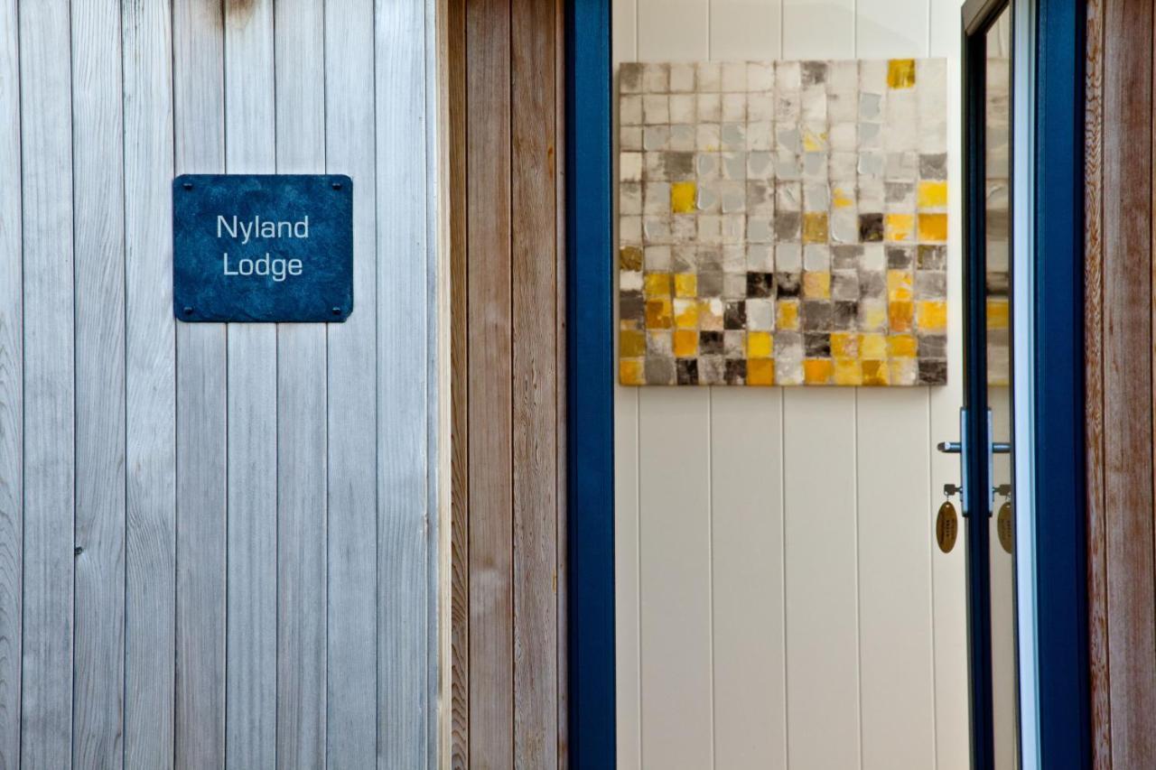 Nyland Lodge, Strawberryfield Park Cheddar Exterior foto